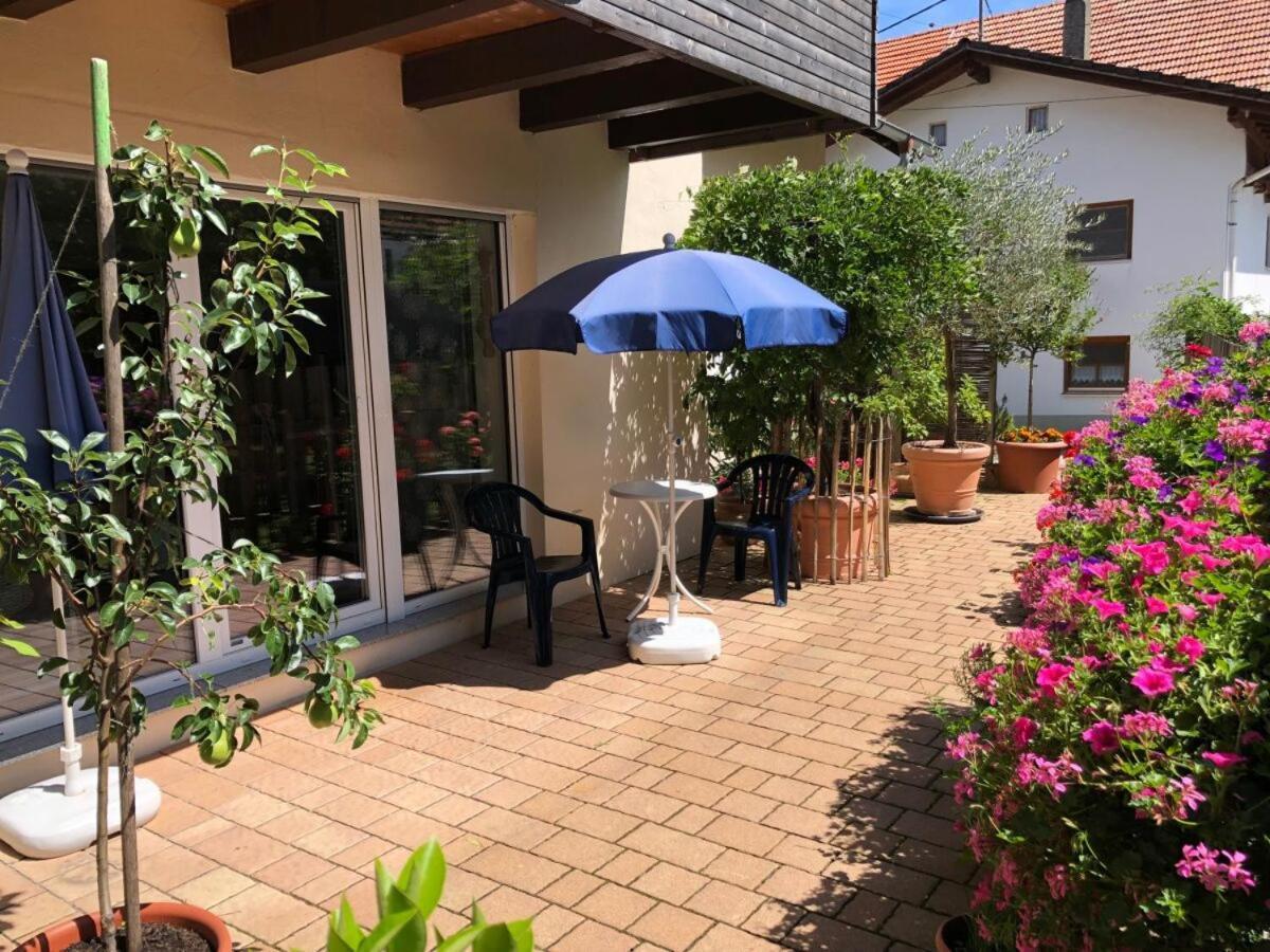 Ferienwohnung Lechraum In Waal Bagian luar foto